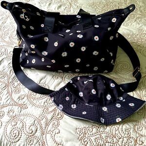 Daisy Print Duffel Bag